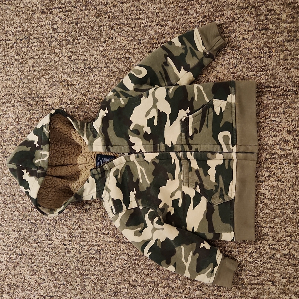 Faded Glory Boy's Camo Hooded Sweatshirt Size 24M